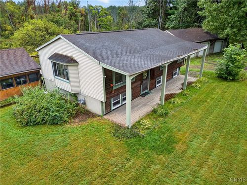 32 Kingdom Rd, Fulton, NY, 13069 | Card Image