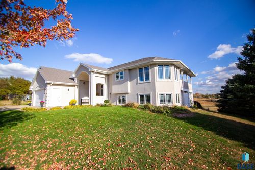 47869 Chateau Ct Court, Harrisburg, SD, 57032 | Card Image