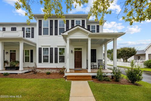 3907 Reunion Pointe Ln, New Bern, NC, 28562-8442 | Card Image