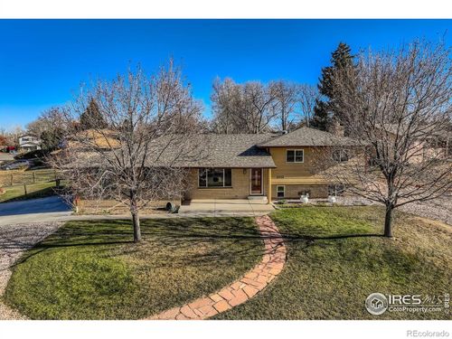 2112 Arron Dr, Loveland, CO, 80537-7371 | Card Image