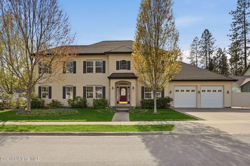1401 S Riverside Harbor Dr, Post Falls, ID, 83854-6883 | Card Image