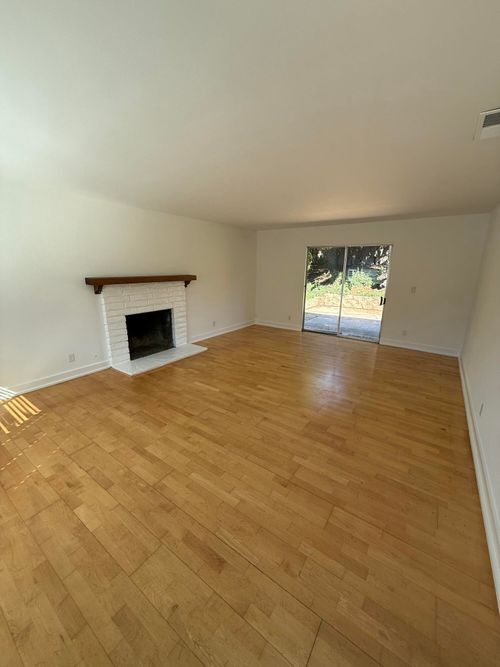 b-4054 Via Zorro, Santa Barbara, CA, 93110 | Card Image