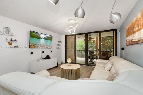 apt-a307-2800 46th Ave, Hollywood, FL, 33021-2998 | Card Image