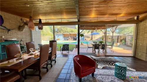 601 Lawrence St, Refugio, TX, 78377-1805 | Card Image