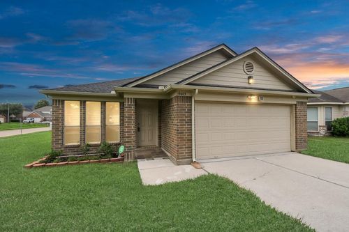 19603 Swan Valley Dr, Cypress, TX, 77433-2331 | Card Image