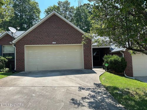 5240 Avery Woods Ln, Knoxville, TN, 37921-5242 | Card Image