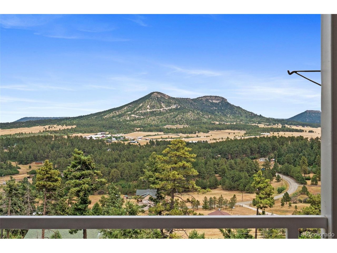 Residential in Larkspur 3