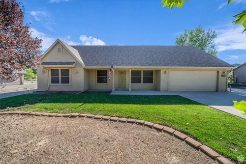1190 N Horsemans Dr, Dammeron Valley, UT, 84783 | Card Image