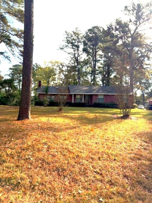 304 Brownrigg Ave, Marshall, TX, 75672-2312 | Card Image