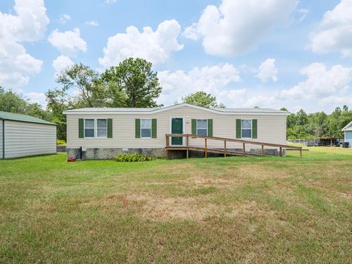 46 Oak Bend Dr, Naylor, GA, 31641-3802 | Card Image