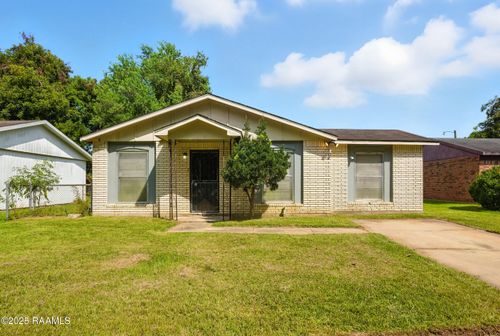 104 Town Homes Dr, Lafayette, LA, 70501-1002 | Card Image