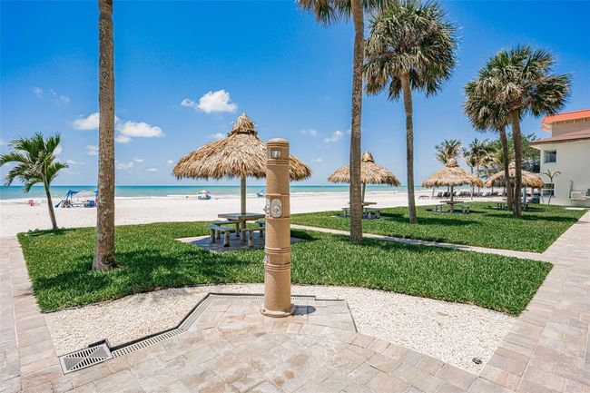 APT-407 - 17500 Gulf Blvd, Condo with 3 bedrooms, 2 bathrooms and null parking in REDINGTON SHORES FL | Image 47