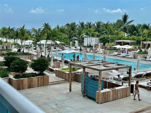 apt-306-2301 Collins Ave, Miami Beach, FL, 33139-1627 | Card Image