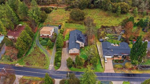 17843 Lake Forest Dr, Penn Valley, CA, 95946-8821 | Card Image