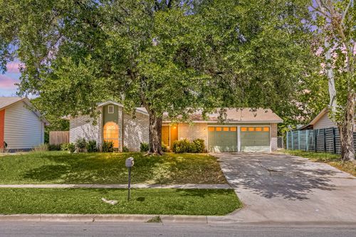 2412 E Stassney Ln, Austin, TX, 78744-3635 | Card Image