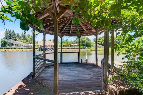 420 Santa Fe Rd, West Palm Beach, FL, 33406-3166 | Card Image