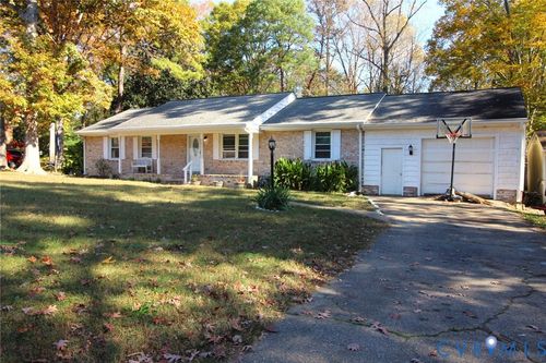 207 Chiappa Rd, Sandston, VA, 23150-2811 | Card Image