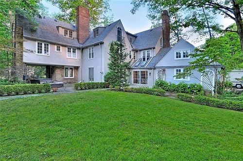 2265 Stillman Rd, Cleveland Heights, OH, 44118-3550 | Card Image