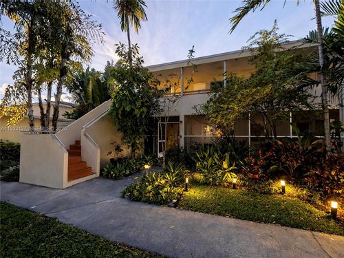6l-726 Ne 92nd St, Miami Shores, FL, 33138-2965 | Card Image