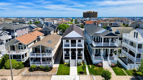 2nd-fl-229 Ocean Ave, Ocean City, NJ, 08226-4151 | Card Image