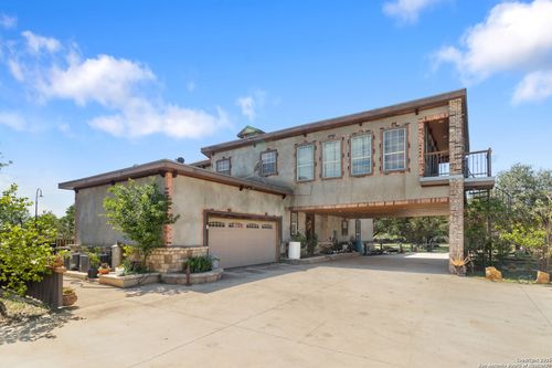 19590 Leal Rd, San Antonio, TX, 78221-9669 | Card Image