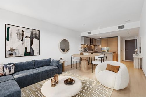 901-7228 Adera St, Vancouver, BC, V6P0H8 | Card Image