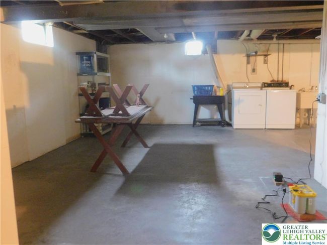 Basement | Image 15