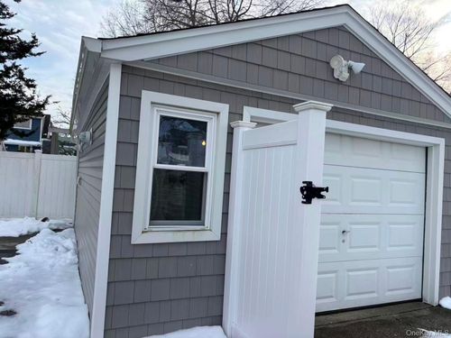 3700 Alcona St, Seaford, NY, 11783-3016 | Card Image