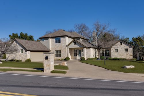 132 Lakeway Dr, Lakeway, TX, 78734-4328 | Card Image