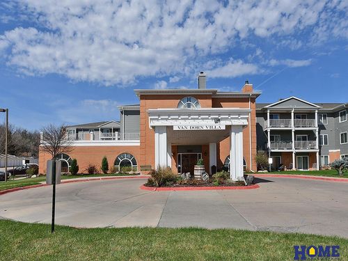 272-3001 S 51st Street Ct, Lincoln, NE, 68506-3478 | Card Image