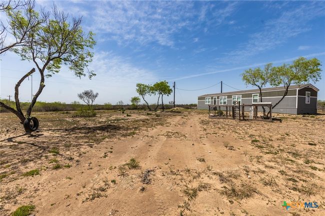 1426 S Dr E.E. Dunlap Hwy, House other with 3 bedrooms, 2 bathrooms and null parking in San Diego TX | Image 5