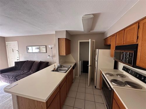 apt-123-3000 Chautauqua Ave, Norman, OK, 73072-7734 | Card Image