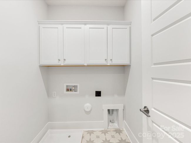 1409 Kenilworth Ave, Townhouse with 3 bedrooms, 5 bathrooms and null parking in Charlotte NC | Image 34