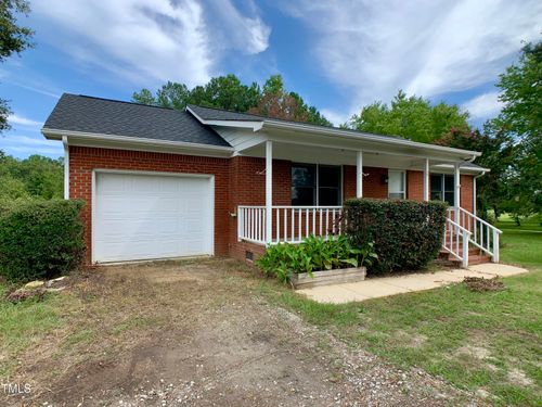 3036 Vinson Rd, Clayton, NC, 27527-9148 | Card Image