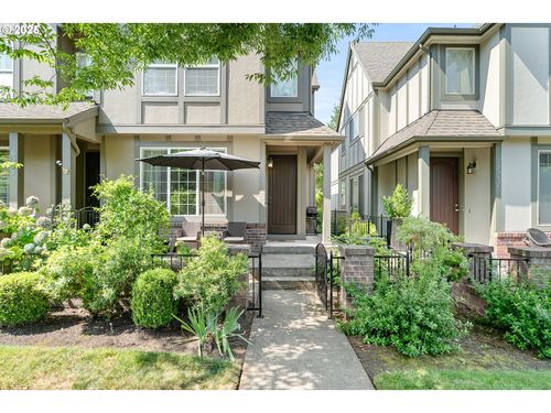 29273 Sw Villebois Dr S, Wilsonville, OR, 97070-7315 | Card Image