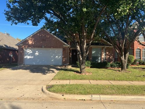 3024 Peppercorn Dr, Euless, TX, 76039-4140 | Card Image