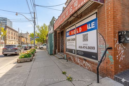 198 Bathurst St, Toronto, ON, M5T2R8 | Card Image