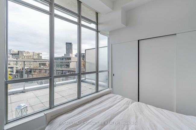502 - 52 Sumach St, Condo with 1 bedrooms, 1 bathrooms and null parking in Toronto ON | Image 22