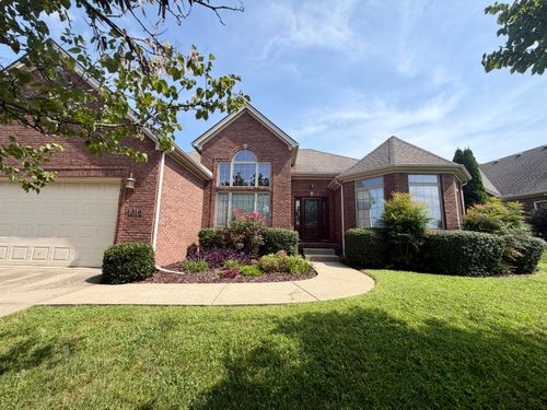 1012 Vineyard Way, Berea, KY, 40403-9184 | Card Image
