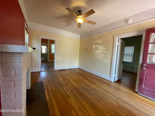 517 N 3rd Ave, Tucson, AZ, 85705-8563 | Card Image
