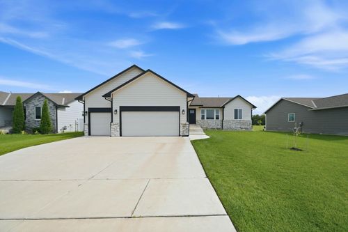10514 W Wilkinson St, Maize, KS, 67101-3785 | Card Image