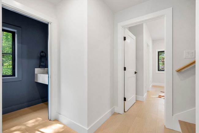 5 - 145 Warren St, Condo with 2 bedrooms, 3 bathrooms and null parking in Newton MA | Image 17