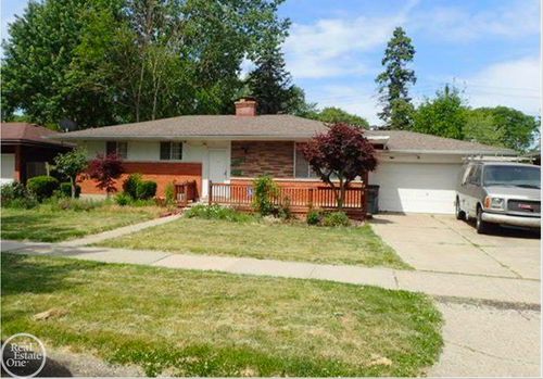 36269 Oakshire Street, Clinton Charter Township, MI, 48035 | Card Image