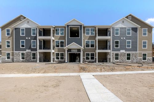 s101-4664 S 680 W, Mapleton, UT, 84664-5141 | Card Image