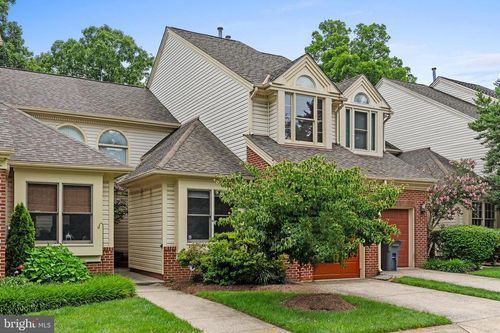 2025 Magarity Ct, Falls Church, VA, 22043-2627 | Card Image