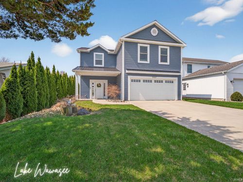 10469 N Moore St, Syracuse, IN, 46567-9553 | Card Image