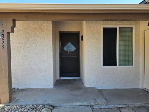 14353 Loyola St, Moorpark, CA, 93021 | Card Image