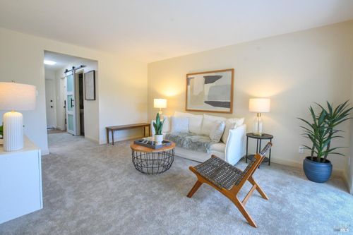 15-919 W L Street, Benicia, CA, 94510 | Card Image