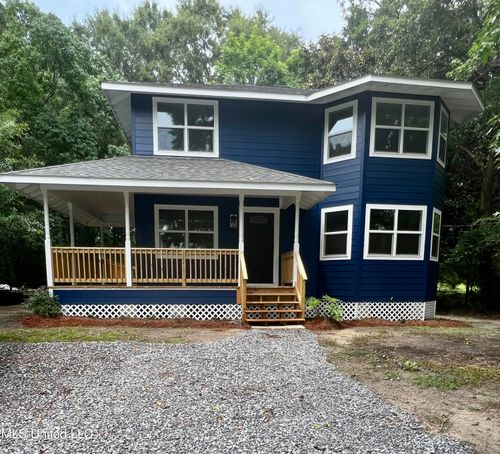 10110 Blossom St, Vancleave, MS, 39565-8821 | Card Image