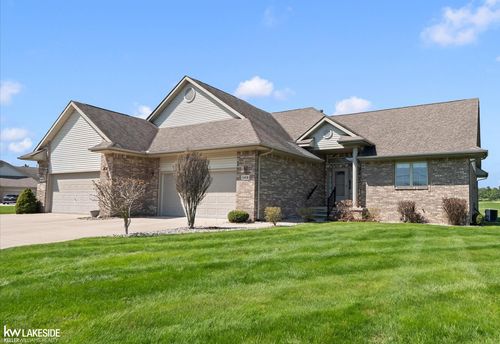 5418 Babcock Rd, Lexington, MI, 48450-9510 | Card Image